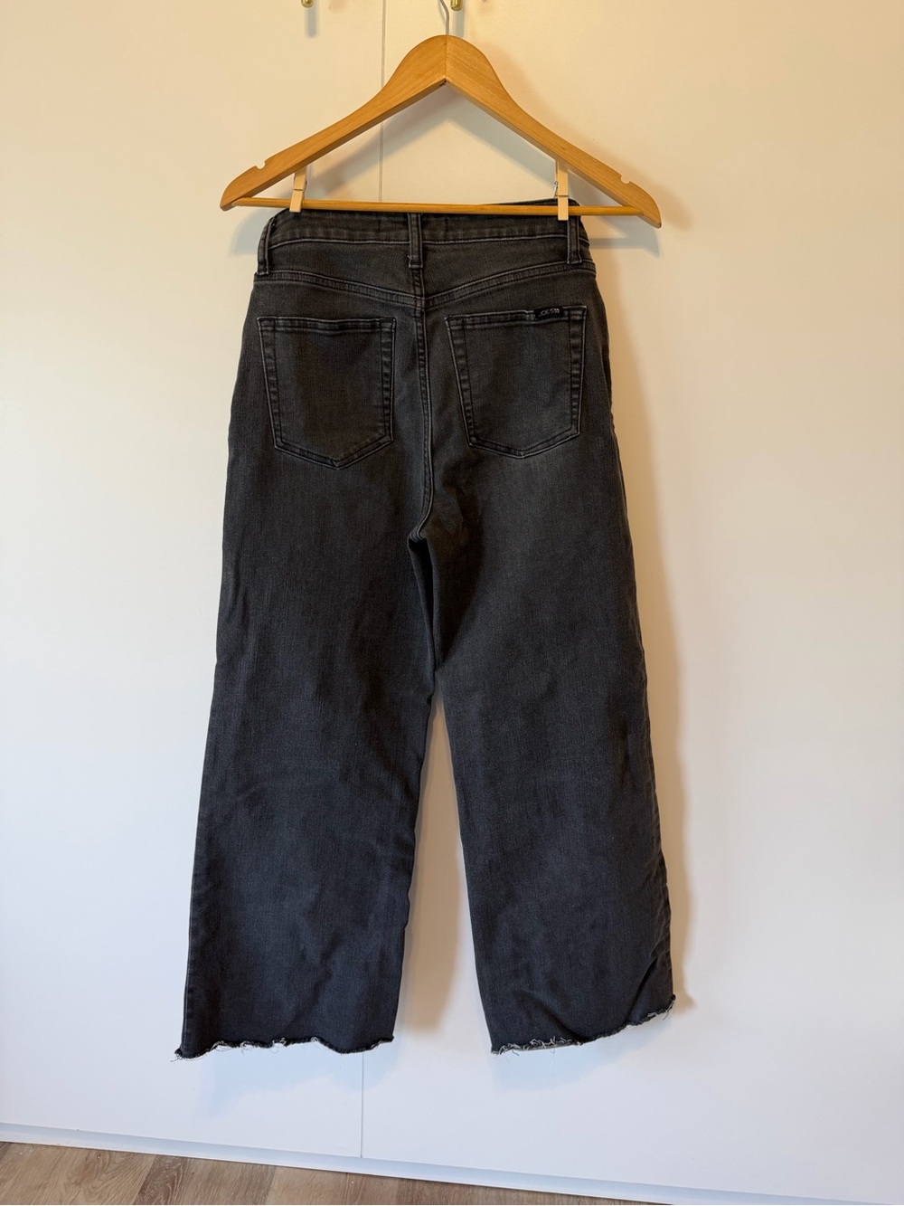 Joe's Jeans Black Wide-Leg High Rise Persephone Jeans w/Raw Hem - Picture 4 of 7
